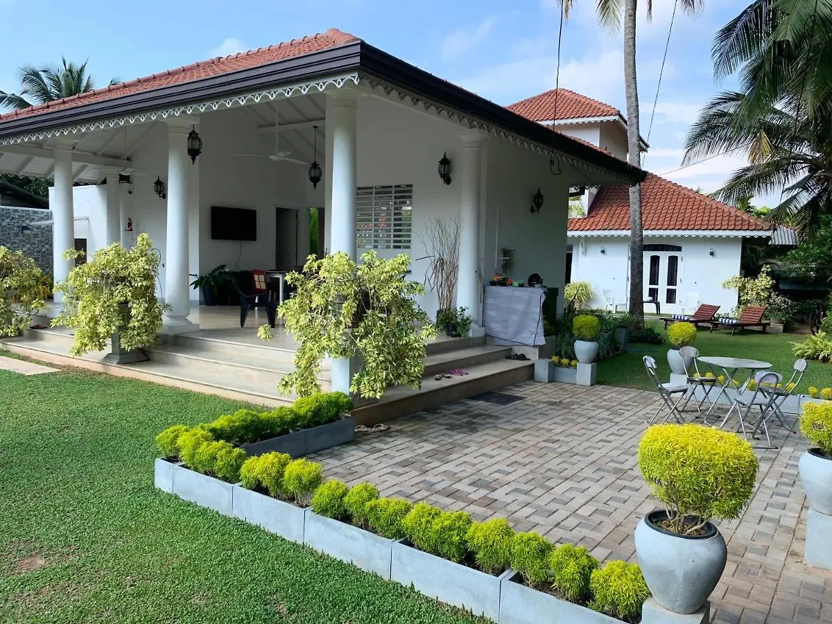 Green Grass Garden Apartman Negombo